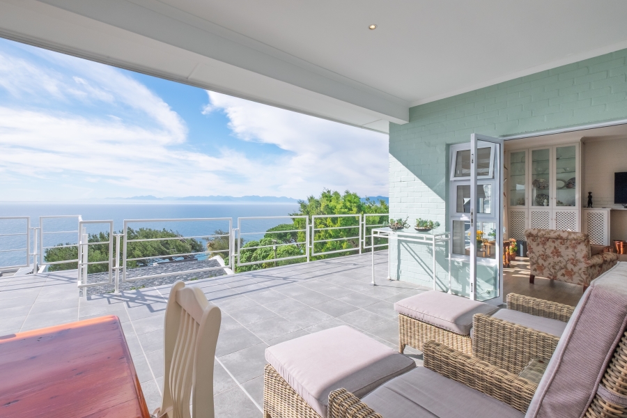 3 Bedroom Property for Sale in Murdock Valley Western Cape